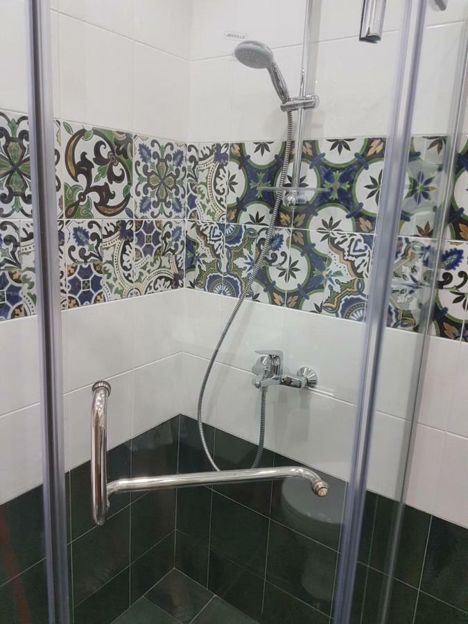 Apartment Lotos Batumi 72 Esterno foto